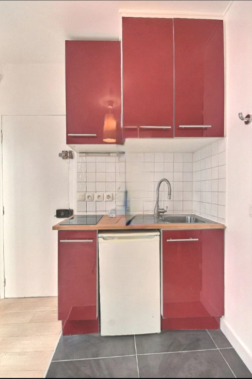 PARIS 18e·27m²·studio·With furniture[Paris Rental]