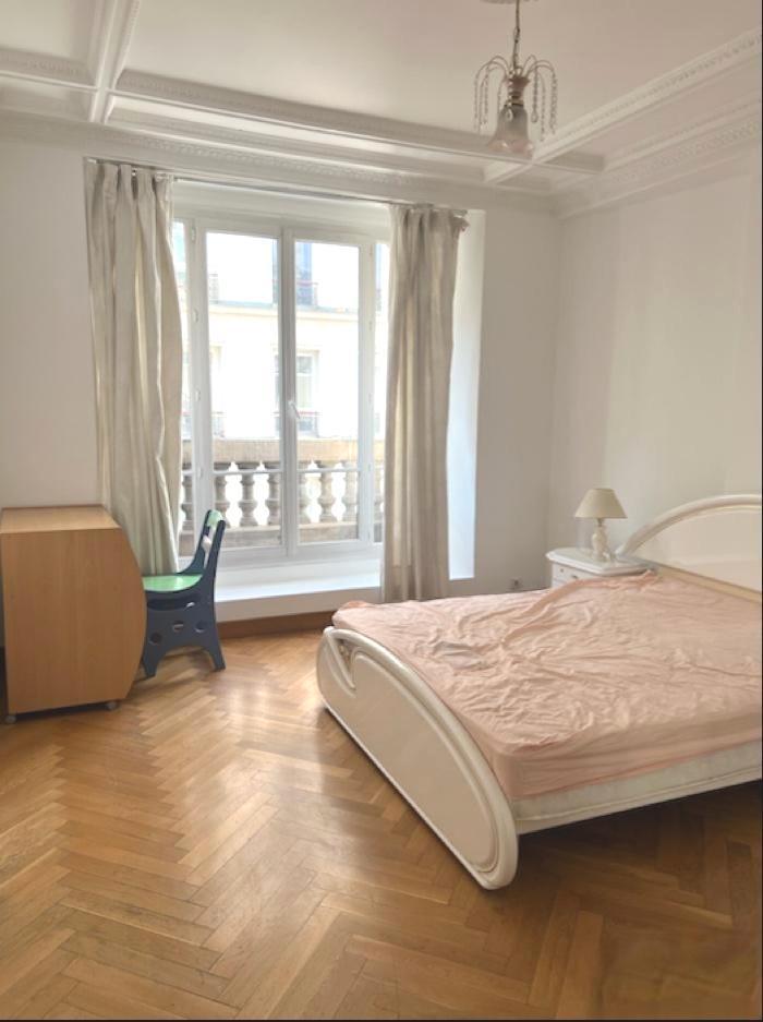 PARIS 11e·80m²·apartment·With furniture[Paris Rental]