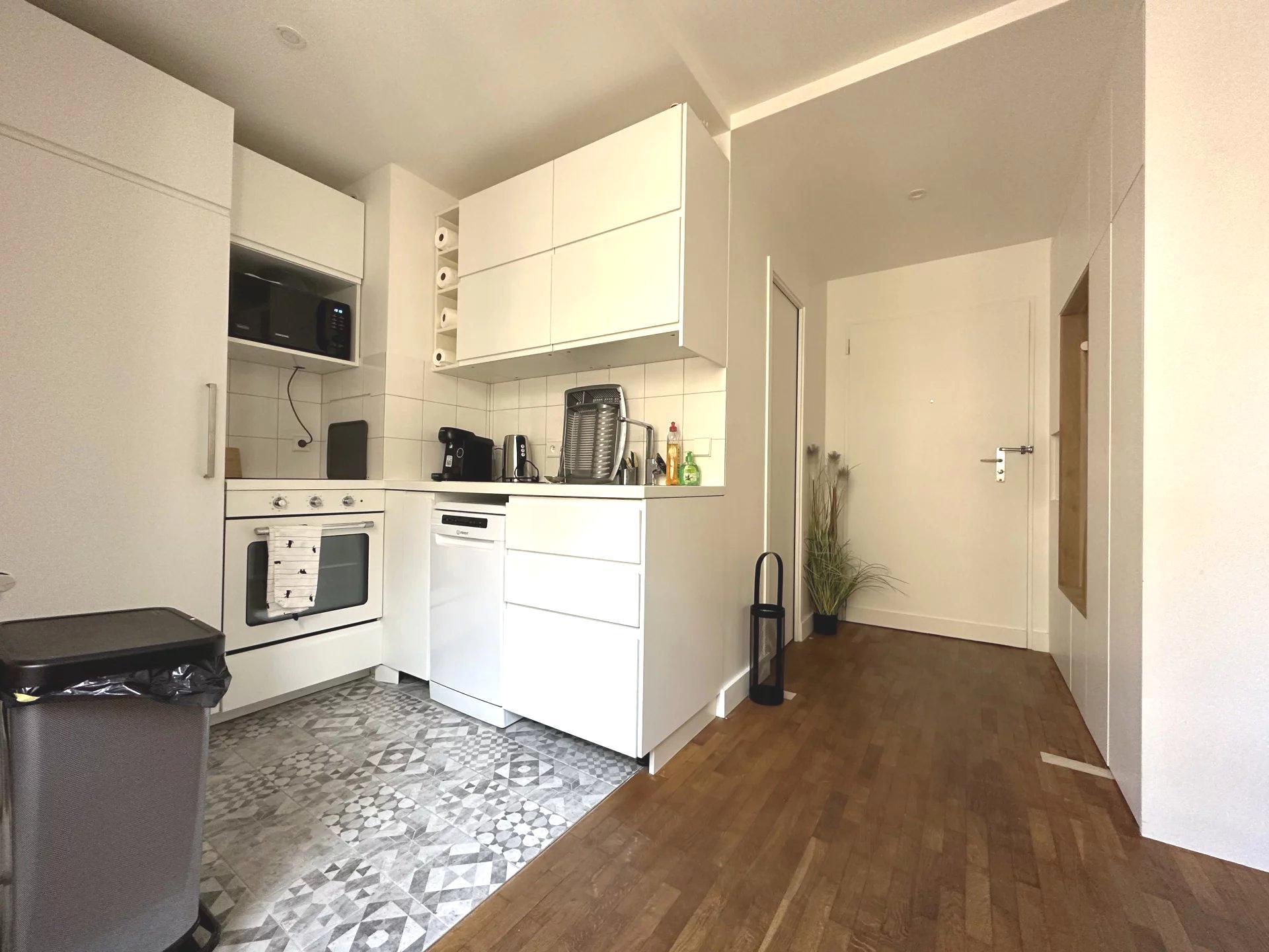 PARIS 3e·33m²·studio·With furniture[Paris Rental]