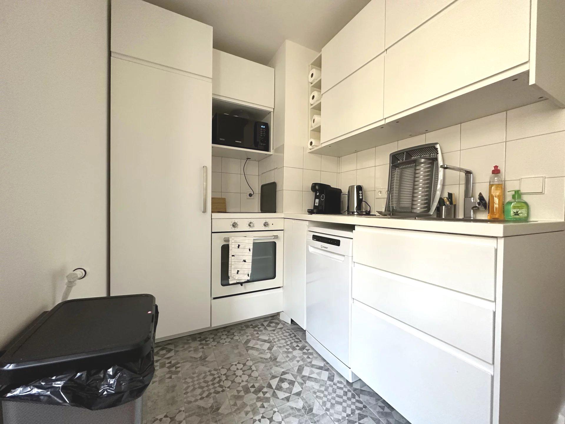 PARIS 3e·33m²·studio·With furniture[Paris Rental]