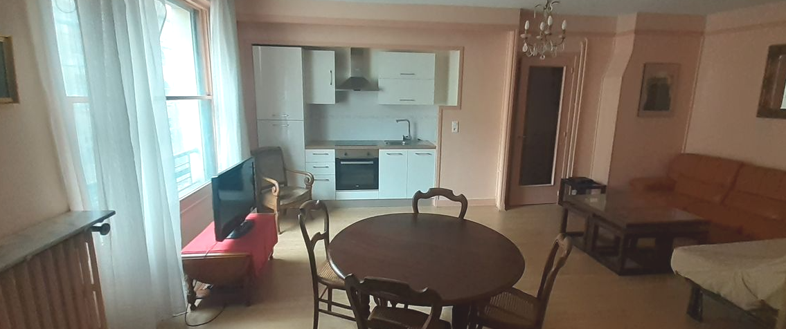PARIS 8e·46m²·studio·With furniture·Short-term only[Paris Rental]