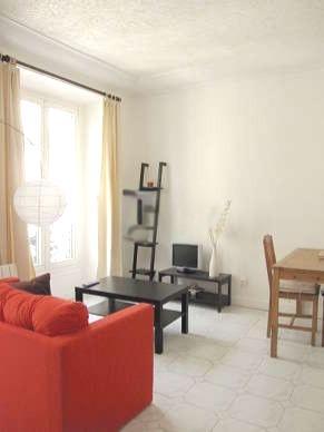PARIS 9e·27m²·studio·With furniture[Paris Rental]