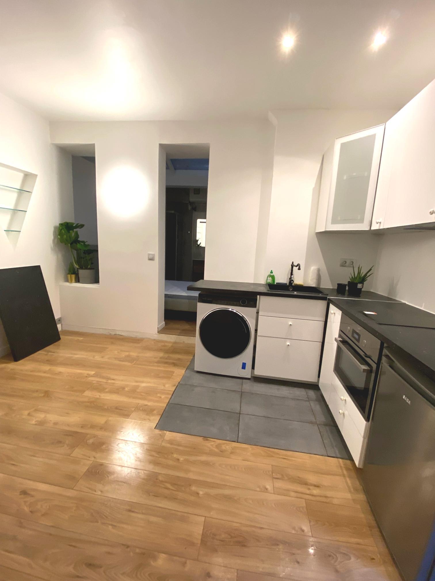 PARIS 16e·28m²·apartment·With furniture[Paris Rental]