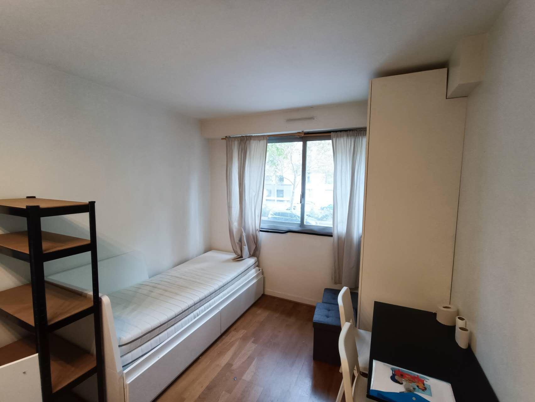 PARIS 16e·17m²·studio·With furniture[Paris Rental]