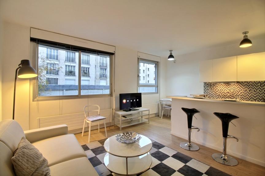 PARIS 17e·31m²·studio·With furniture[Paris Rental]