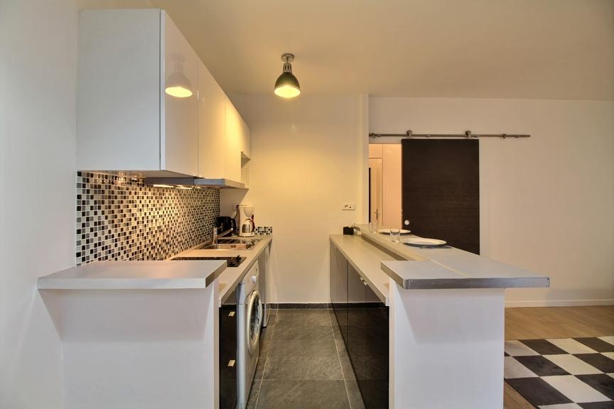 PARIS 17e·31m²·studio·With furniture[Paris Rental]