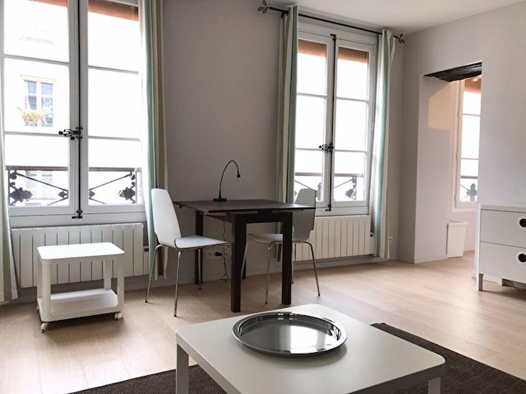 PARIS 11e·25m²·studio·With furniture[Paris Rental]