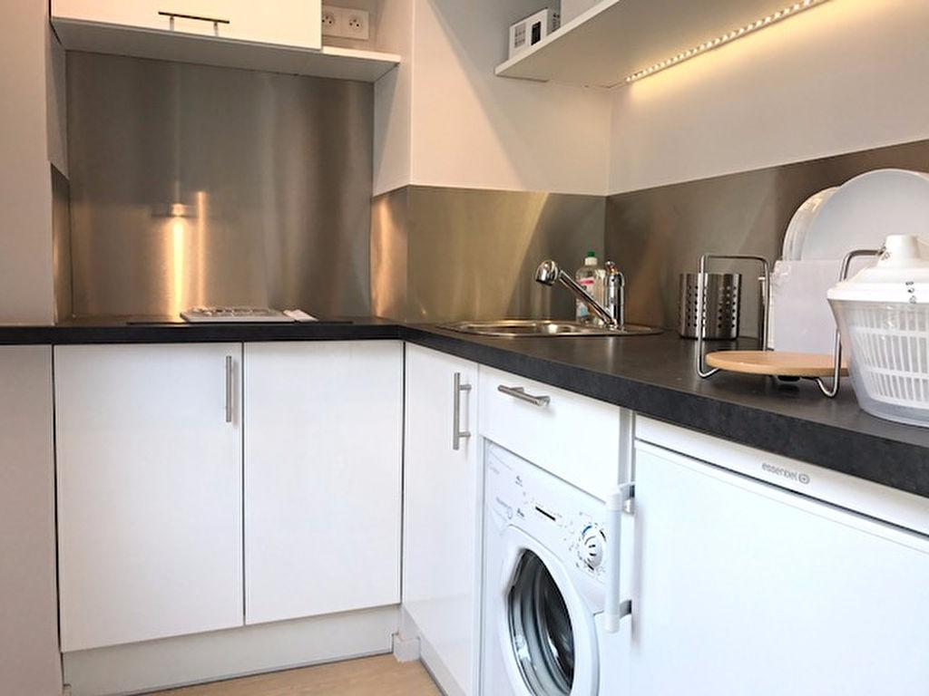 PARIS 11e·25m²·studio·With furniture[Paris Rental]