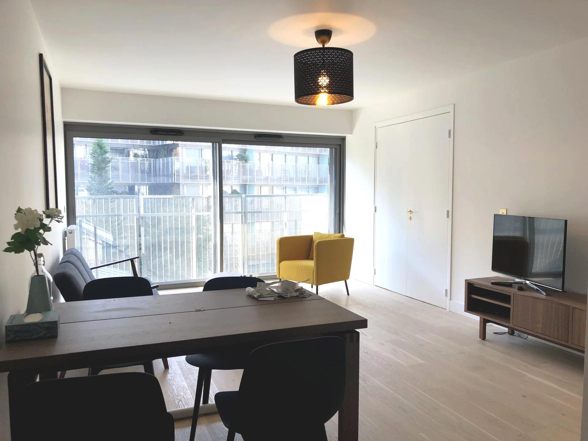 PARIS 14e·72m²·apartment·With furniture[Paris Rental]