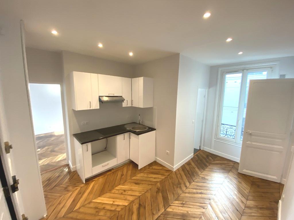 PARIS 10e·45m²·apartment·No furniture[Paris Rental]