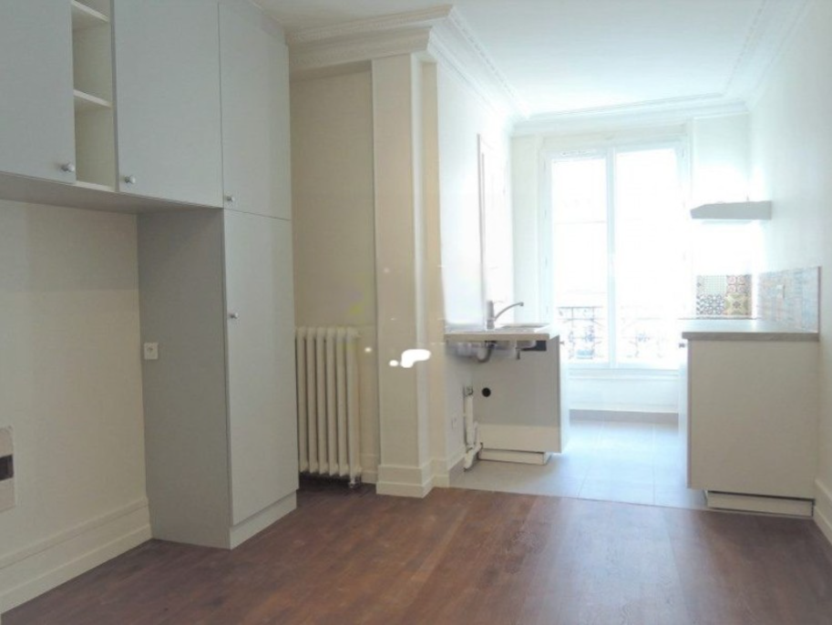 PARIS 15e·19m²·studio·No furniture[Paris Rental]