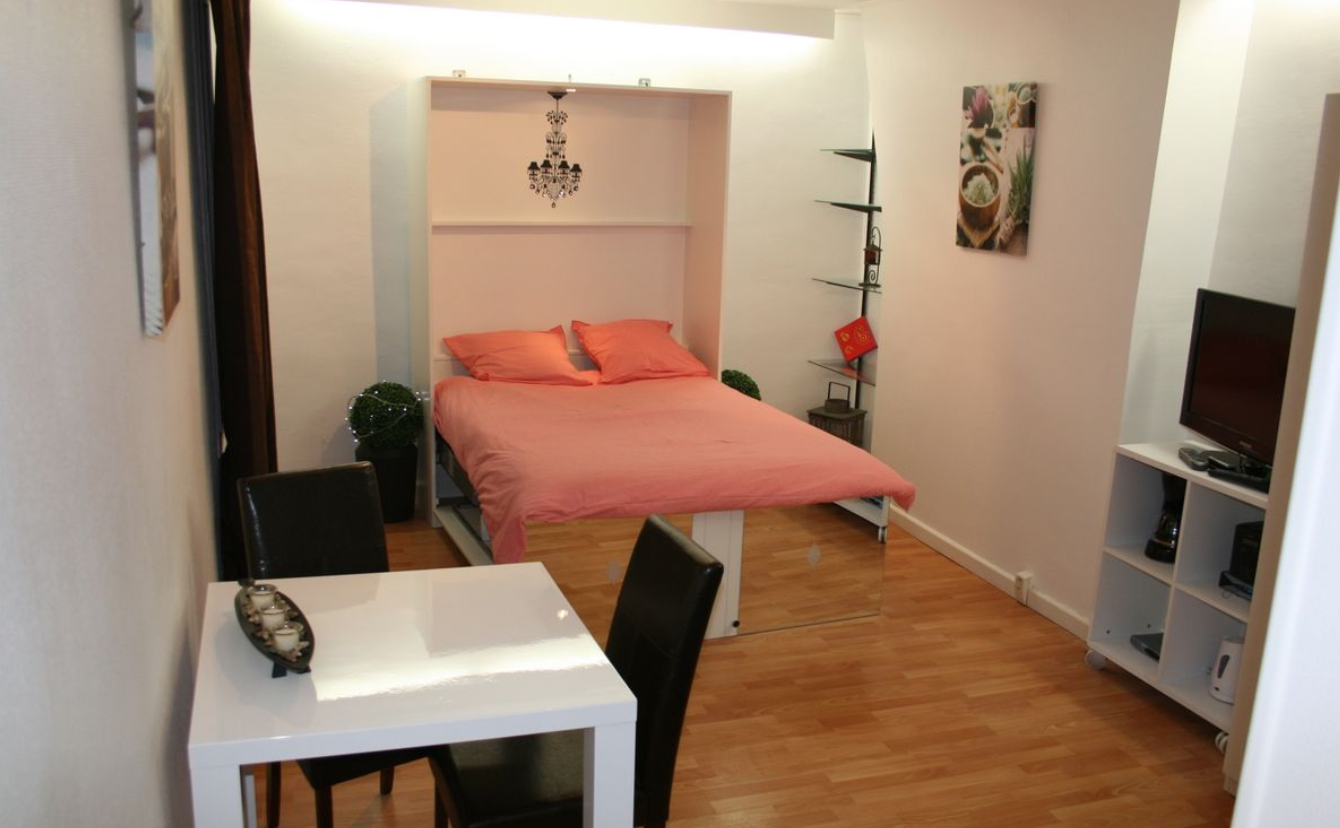 PARIS 2e·25m²·studio·With furniture[Paris Rental]