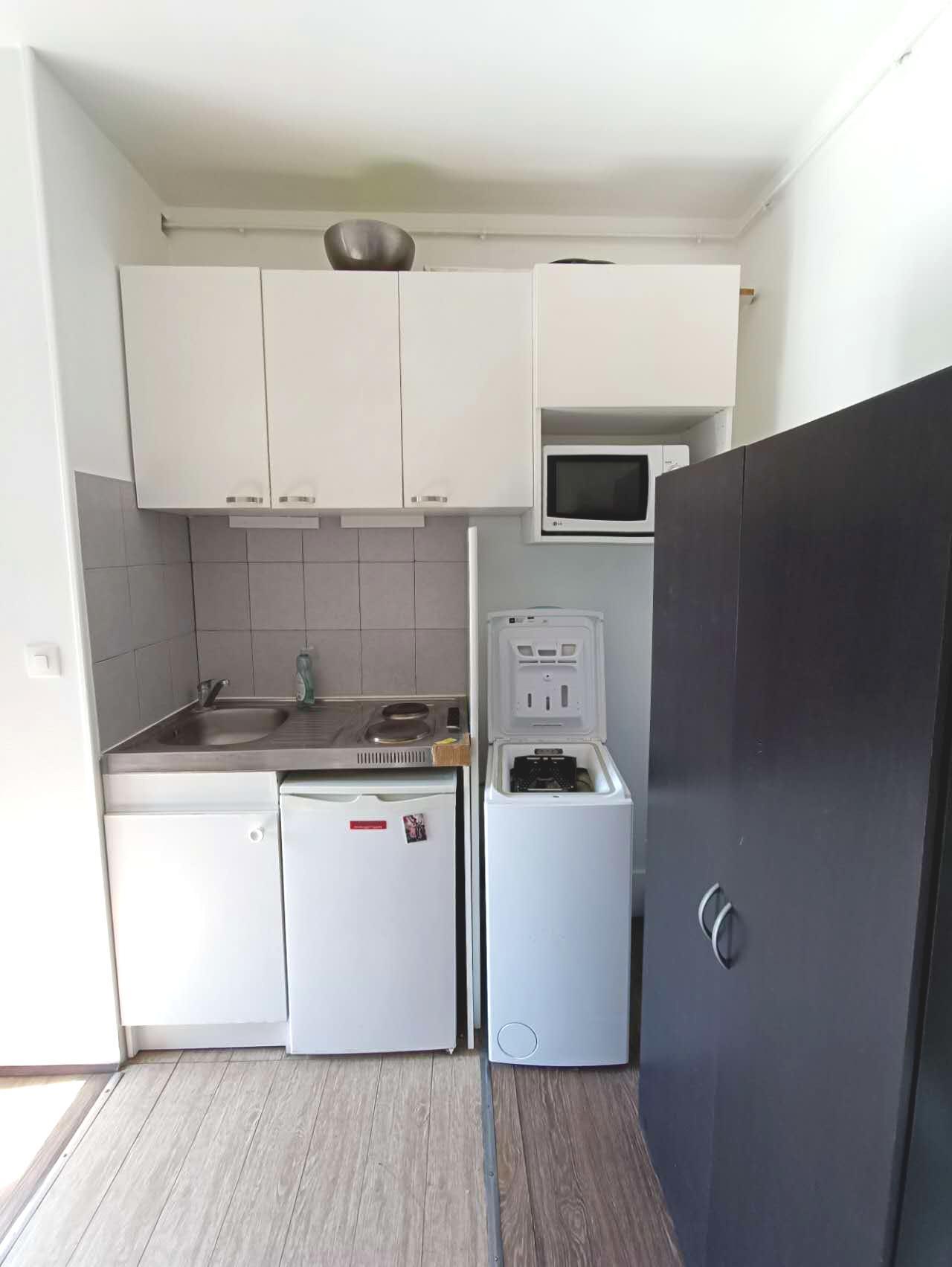 PARIS 13e·15m²·studio·Fully furnished·Long-term only[Paris Rental]