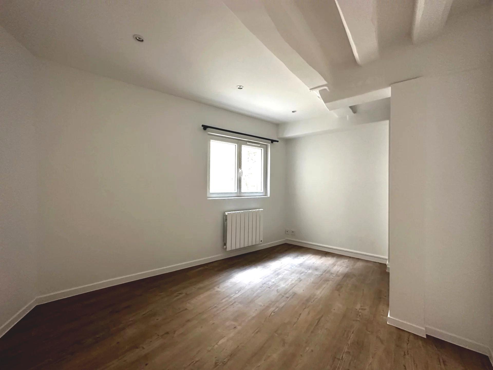 PARIS 6e·33m²·apartment·No furniture[Paris Rental]