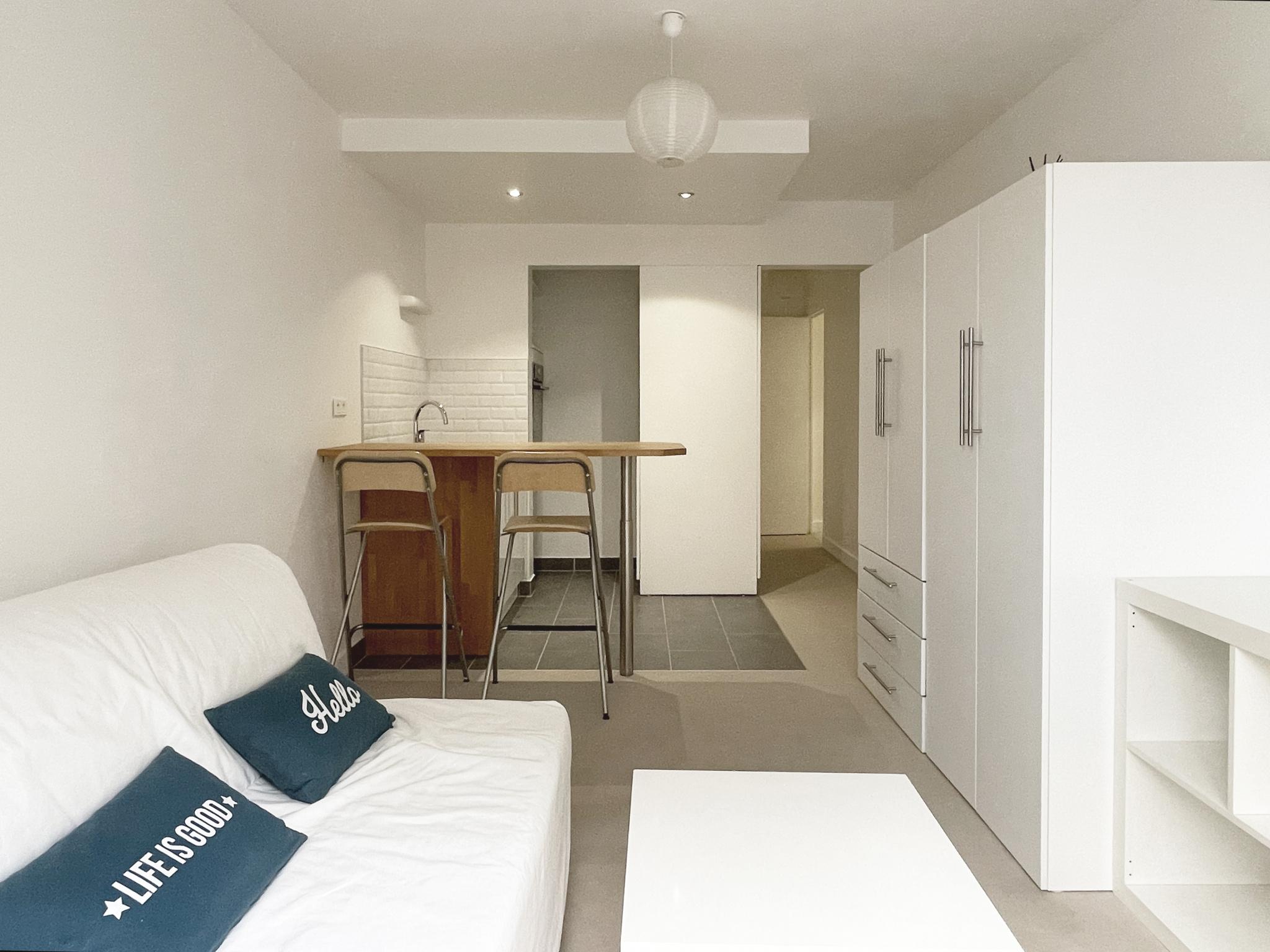PARIS 16e·25m²·studio·With furniture[Paris Rental]