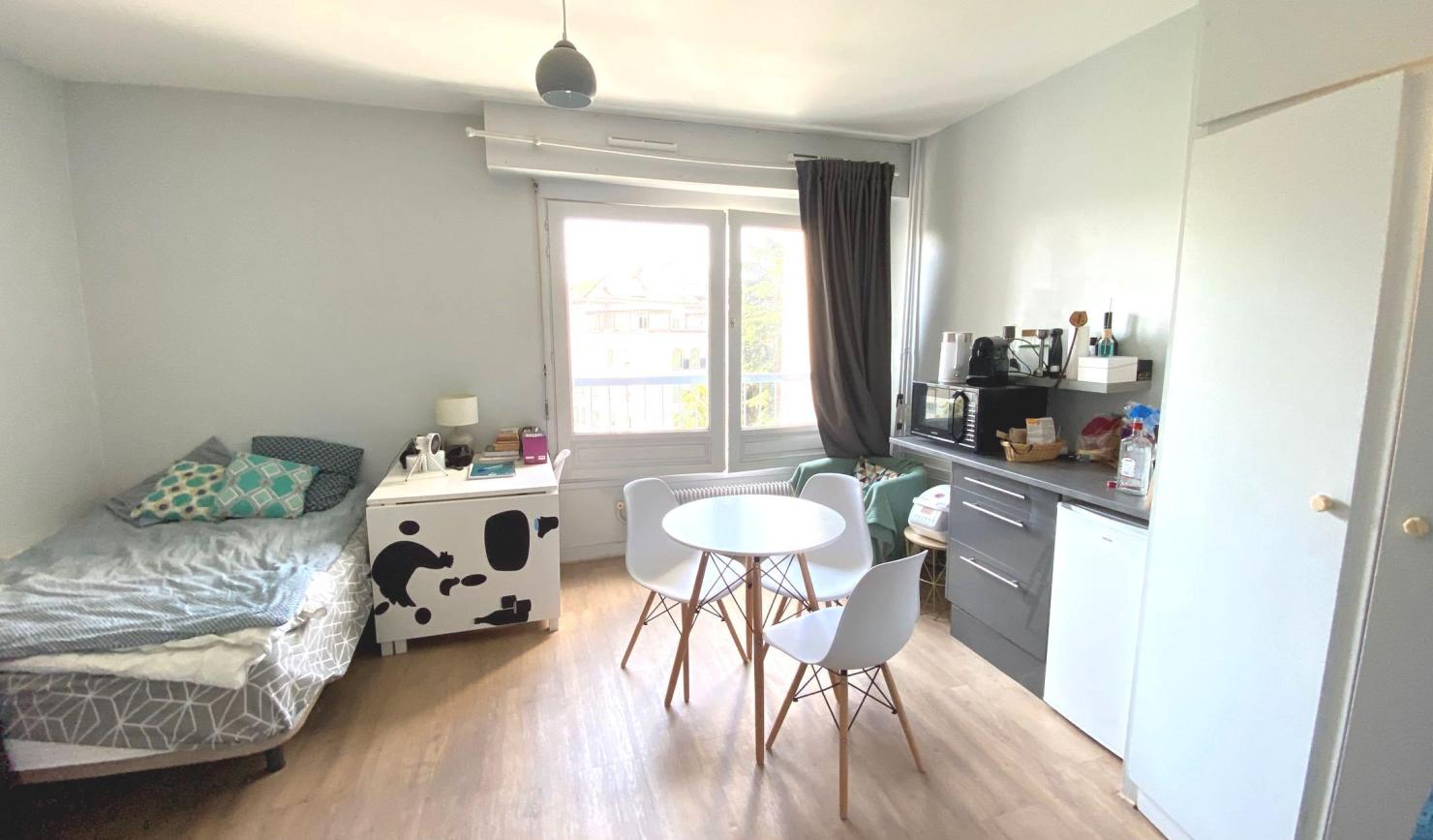 PARIS 14e·25m²·studio·Fully furnished·Long-term only[Paris Rental]