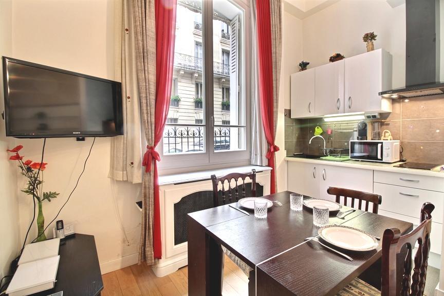 PARIS 16e·24m²·Studio·Meublé[Location à Paris France]