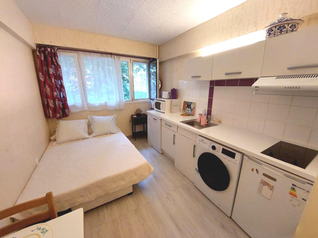 PARIS 16지역·13m²·studio·가구[프랑스 부동산,프랑스 아파트 매매,파리 집 구하기,프랑스 임대 부동산,프랑스 부동산 투자,프랑스 아파트 임대 방법,파리 집 계약 절차,프랑스 부동산 세금 정보,프랑스 부동산 중개인 추천,프랑스 주택 임대 시세,프랑스 주택 관리 서비스,프랑스 아파트 월세,프랑스 단기 임대,파리 집 임대,프랑스 월세 계약,프랑스 월세 시세,파리 임대 집 추천,프랑스 임대,프랑스 월세 ,프랑스 부동산 임대 서비스,프랑스 부동산 중개,프랑스 부동산 에이전시,파리 부동산 중개인,프랑스 부동산 매물,파리 부동산 에이전시 추천,파리 현지 부동산 상담,파리 부동산 거래 대행,프랑스 부동산 시세 조회,프랑스 부동산 서비스,파리 부동산 에이전시,프랑스 부동산 전문가,프랑스 부동산 거래 팁,프랑스 주택 중개 플랫폼,파리 유학생 ,프랑스 유학 집 구하기,파리 학생 기숙사 임대,프랑스 유학생 월세 아파트,프랑스 유학 임대 계약,파리 유학 생활 집 구하기,프랑스 유학생 쉐어하우스,프랑스 가족용 주택 매매,파리 가족 아파트 임대,프랑스 어린이 학교 근처 집,프랑스 이민 주택 ,맞춤형 부동산 서비스,파리 단기 임대 아파트,프랑스 출장용 주택,파리 월 단위 임대]