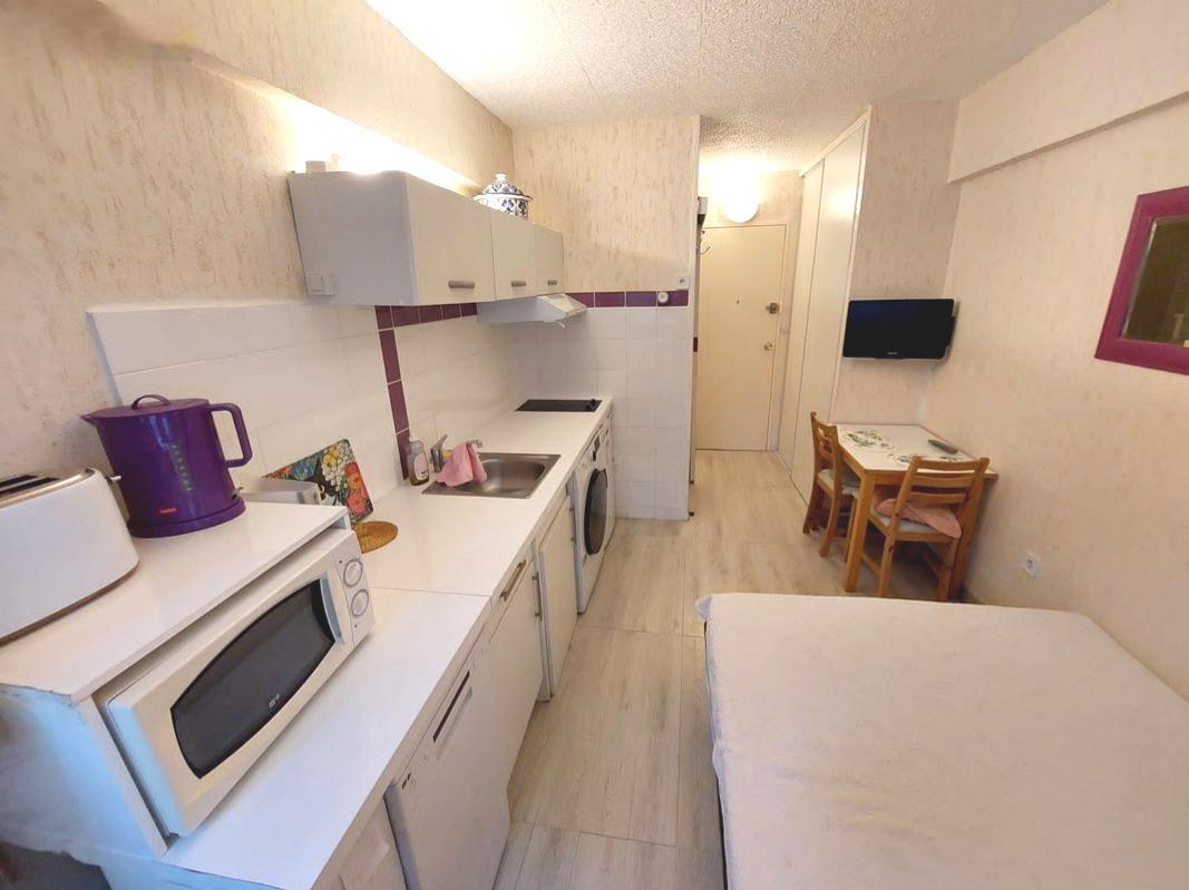 PARIS 16지역·13m²·studio·가구[프랑스 부동산,프랑스 아파트 매매,파리 집 구하기,프랑스 임대 부동산,프랑스 부동산 투자,프랑스 아파트 임대 방법,파리 집 계약 절차,프랑스 부동산 세금 정보,프랑스 부동산 중개인 추천,프랑스 주택 임대 시세,프랑스 주택 관리 서비스,프랑스 아파트 월세,프랑스 단기 임대,파리 집 임대,프랑스 월세 계약,프랑스 월세 시세,파리 임대 집 추천,프랑스 임대,프랑스 월세 ,프랑스 부동산 임대 서비스,프랑스 부동산 중개,프랑스 부동산 에이전시,파리 부동산 중개인,프랑스 부동산 매물,파리 부동산 에이전시 추천,파리 현지 부동산 상담,파리 부동산 거래 대행,프랑스 부동산 시세 조회,프랑스 부동산 서비스,파리 부동산 에이전시,프랑스 부동산 전문가,프랑스 부동산 거래 팁,프랑스 주택 중개 플랫폼,파리 유학생 ,프랑스 유학 집 구하기,파리 학생 기숙사 임대,프랑스 유학생 월세 아파트,프랑스 유학 임대 계약,파리 유학 생활 집 구하기,프랑스 유학생 쉐어하우스,프랑스 가족용 주택 매매,파리 가족 아파트 임대,프랑스 어린이 학교 근처 집,프랑스 이민 주택 ,맞춤형 부동산 서비스,파리 단기 임대 아파트,프랑스 출장용 주택,파리 월 단위 임대]