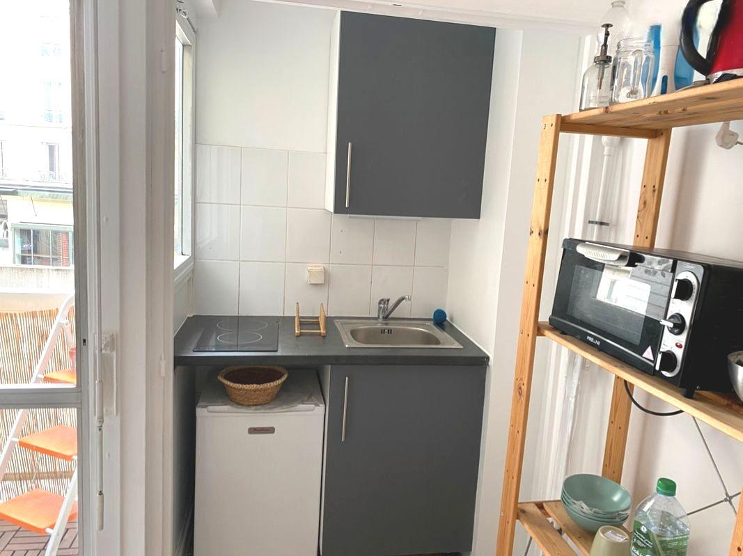 PARIS 20e·26m²·studio·With furniture[Paris Rental]