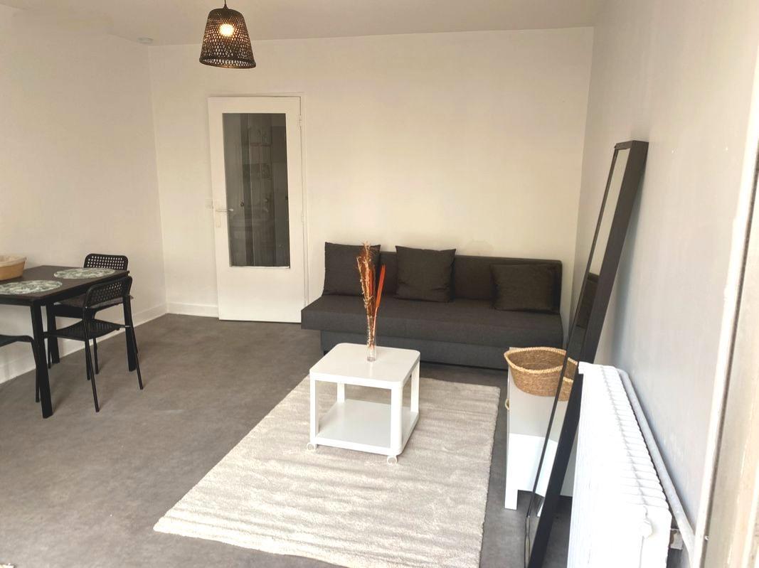 PARIS 20e·26m²·studio·With furniture[Paris Rental]