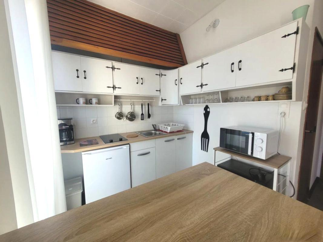 PARIS 17e·36m²·studio·With furniture[Paris Rental]