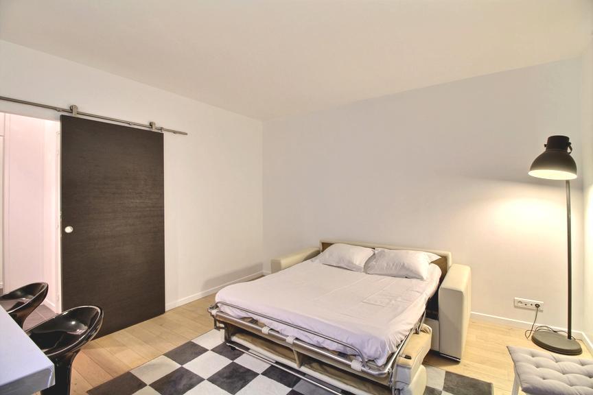 PARIS 17e·31m²·studio·With furniture[Paris Rental]