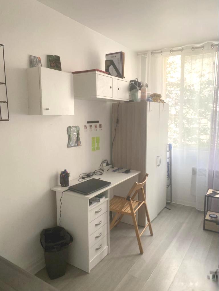 PARIS 10e·14m²·Studio·Non meublé[Location à Paris France]