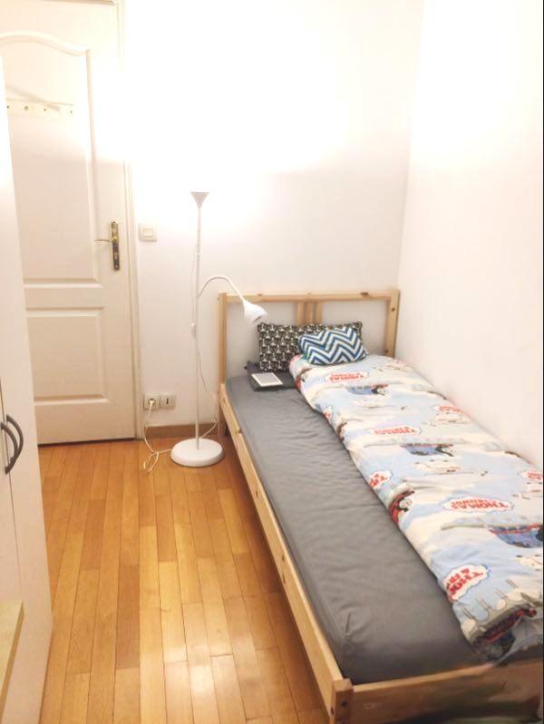 PARIS 10e·90m²·Appartement·Non meublé[Location à Paris France]
