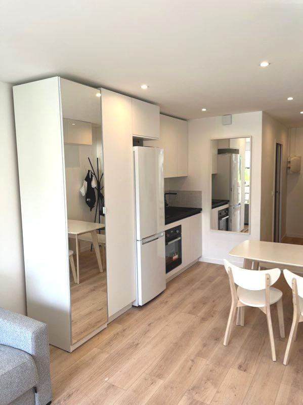 PARIS 20e·24m²·studio·With furniture[Paris Rental]