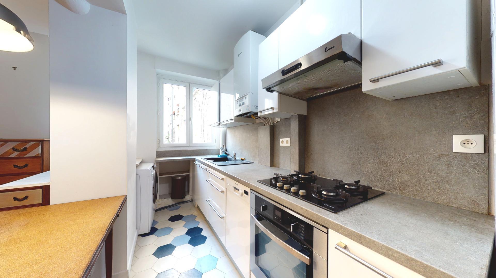 PARIS 10e·42.1m²·apartment·With furniture[Paris Rental]