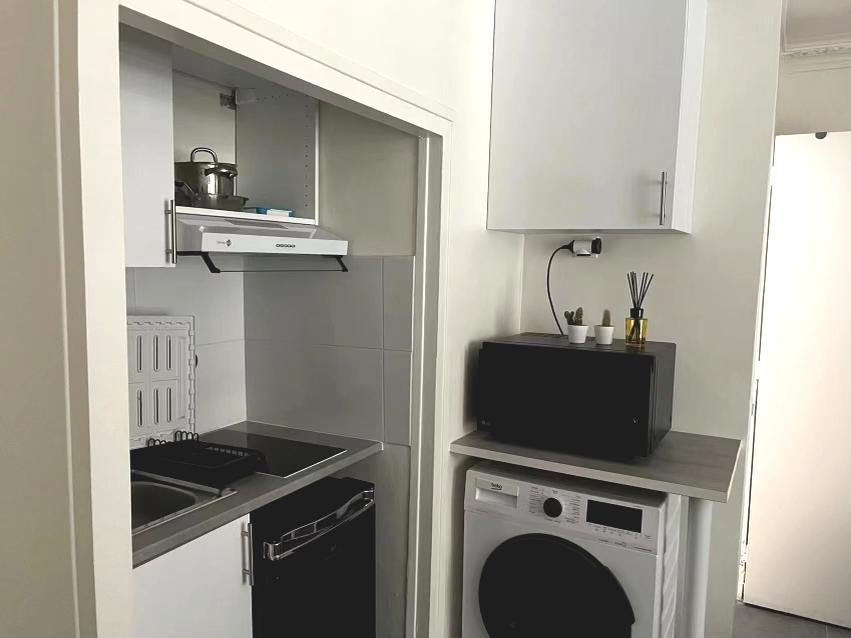 PARIS 9e·18m²·studio·With furniture[Paris Rental]