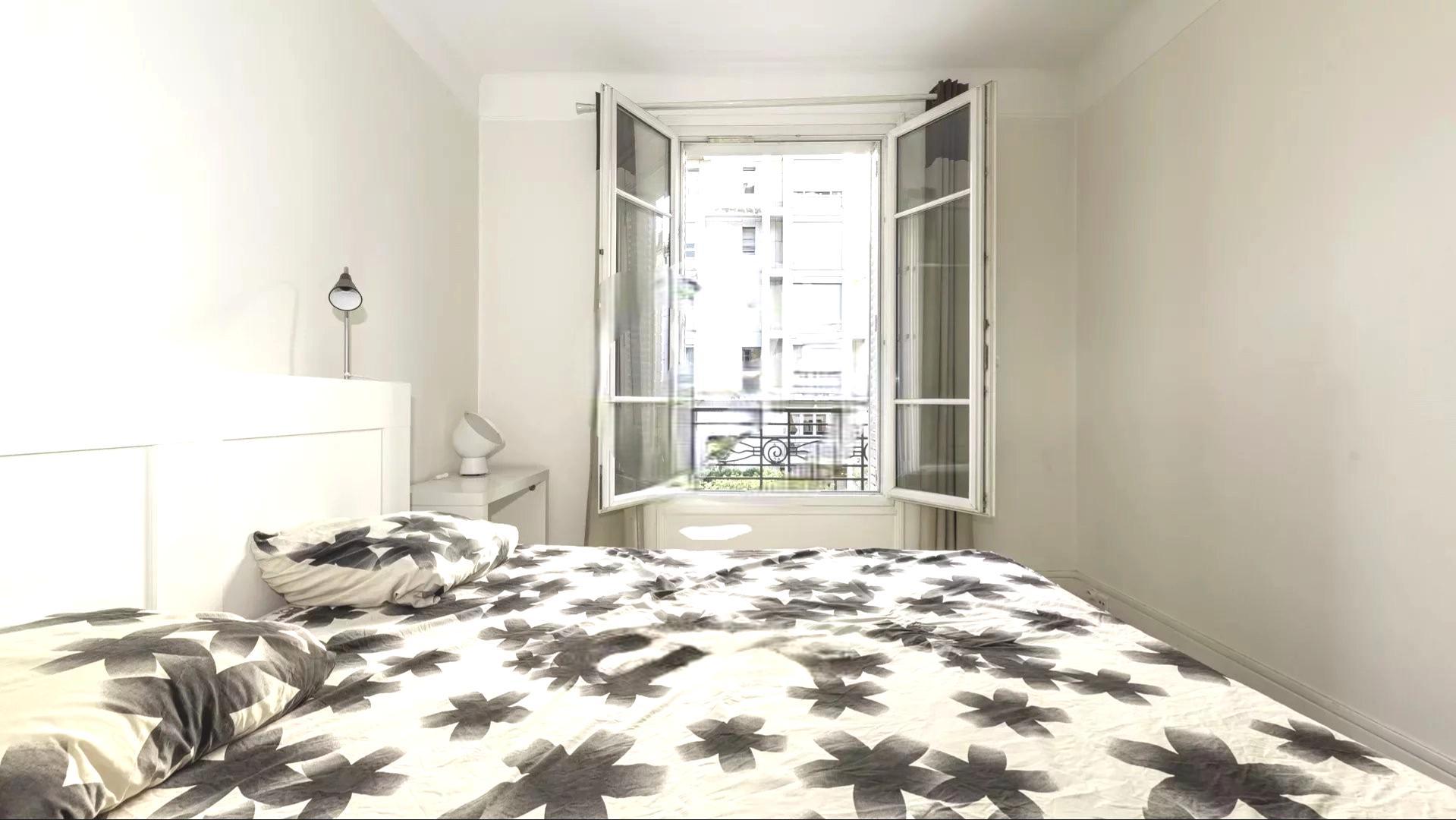 PARIS 15e·42m²·Appartement·Meublé[Location à Paris France]