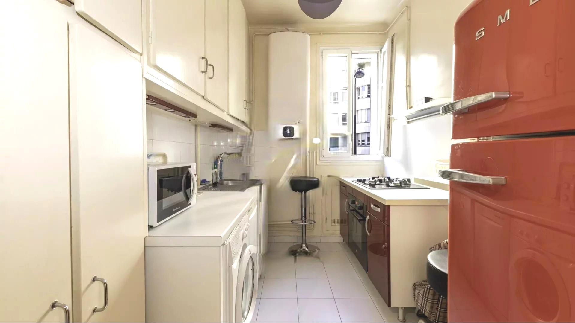 PARIS 15e·42m²·Appartement·Meublé[Location à Paris France]