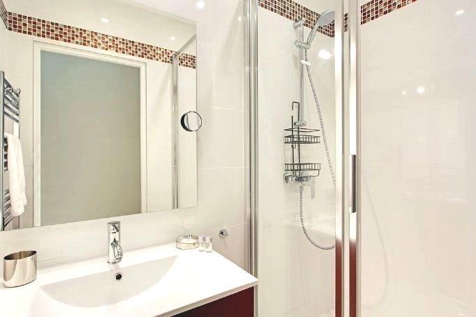 PARIS 6e·48m²·Appartement·Meublé[Location à Paris France]