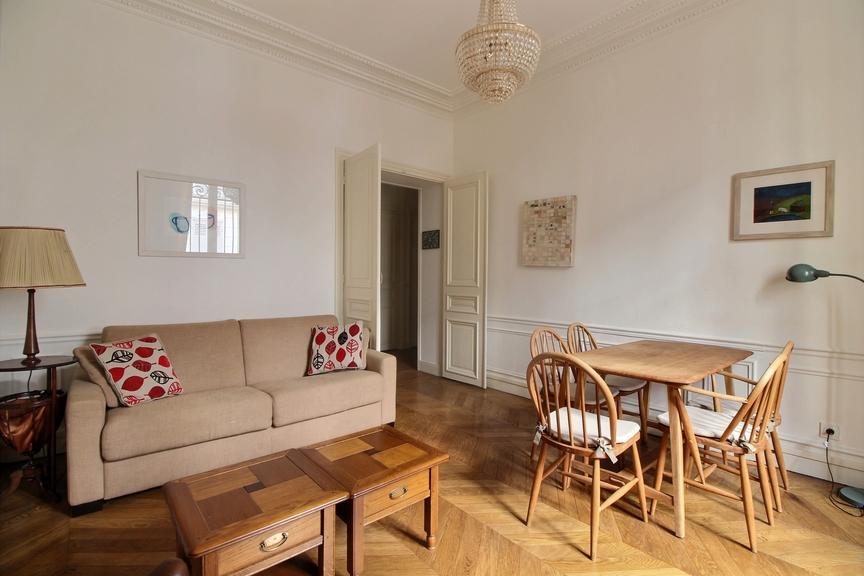 PARIS 16e·43m²·Appartement·Meublé[Location à Paris France]