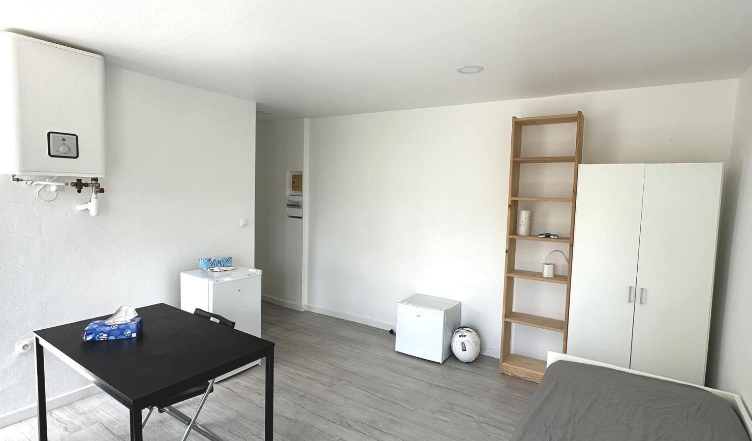 Clichy 92e·20m²·studio·With furniture[Paris Rental]