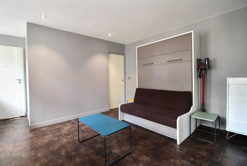 PARIS 2e·22m²·studio·With furniture[Paris Rental]