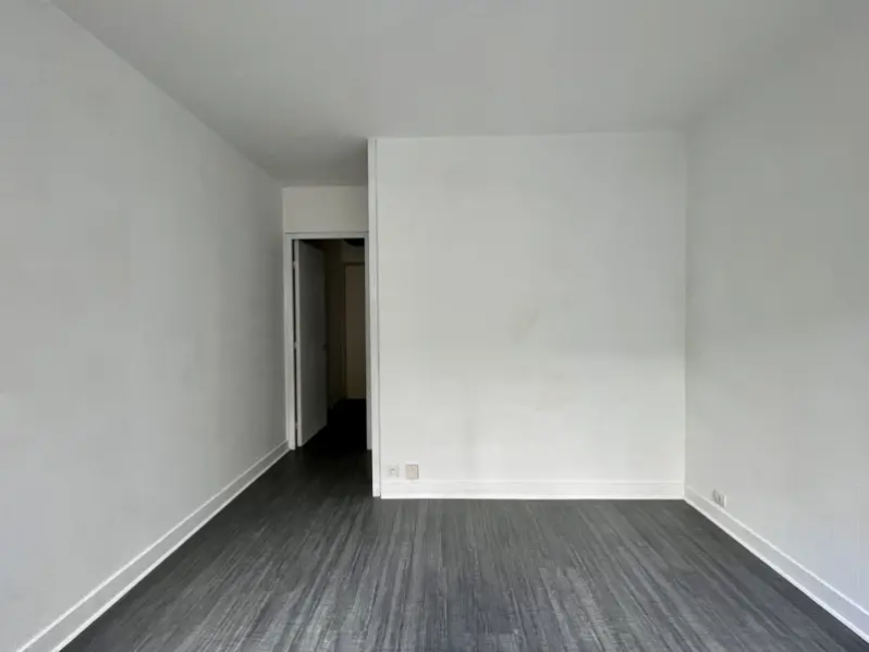 PARIS 20e·18m²·studio·No furniture[Paris Rental]