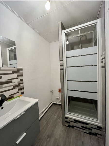 PARIS 20e·18m²·studio·No furniture[Paris Rental]