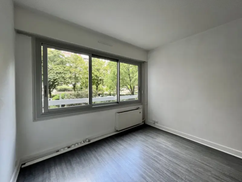 PARIS 20e·18m²·studio·No furniture[Paris Rental]