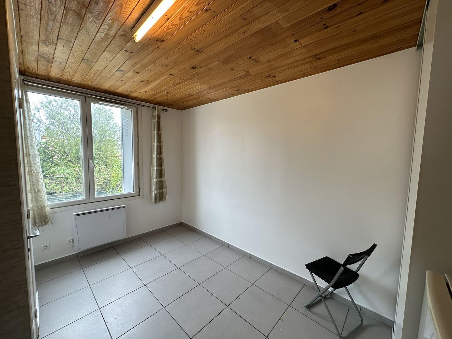 Villejuif 94e·17m²·villa·With furniture[Paris Rental]