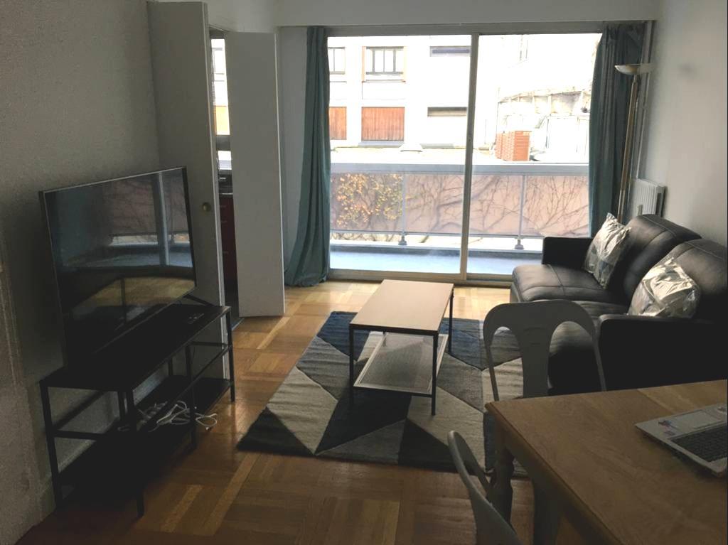PARIS 15e·29m²·studio·With furniture[Paris Rental]