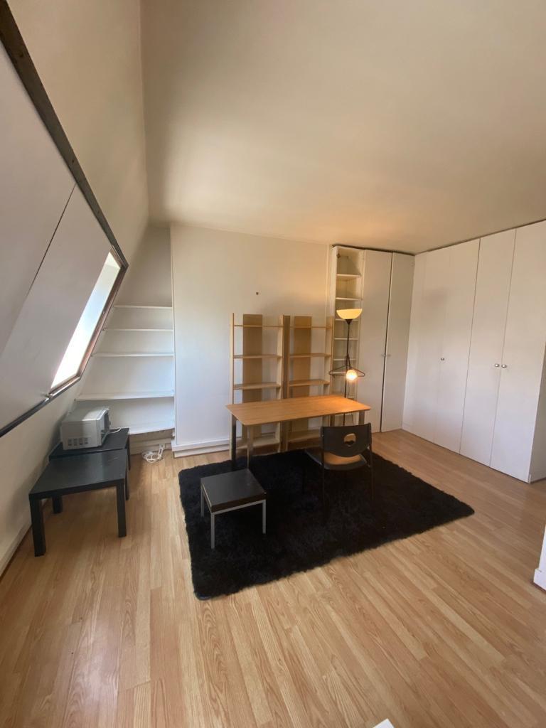 PARIS 17e·23m²·studio·With furniture[Paris Rental]