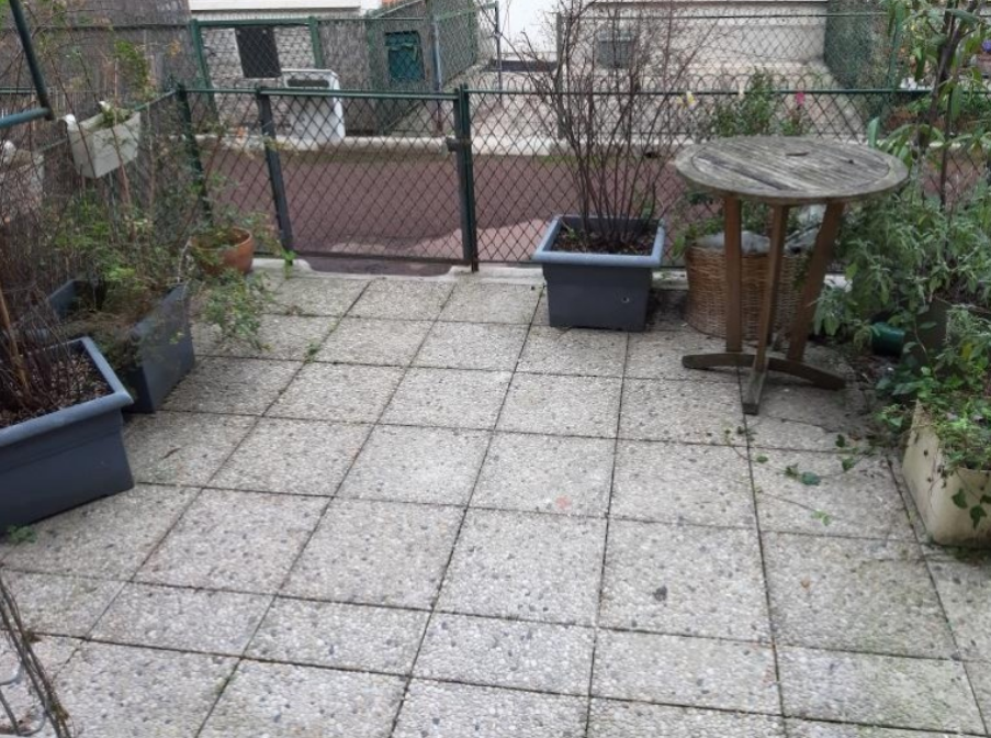 PARIS 18区·23平·studio·有家具[法国巴黎租房]