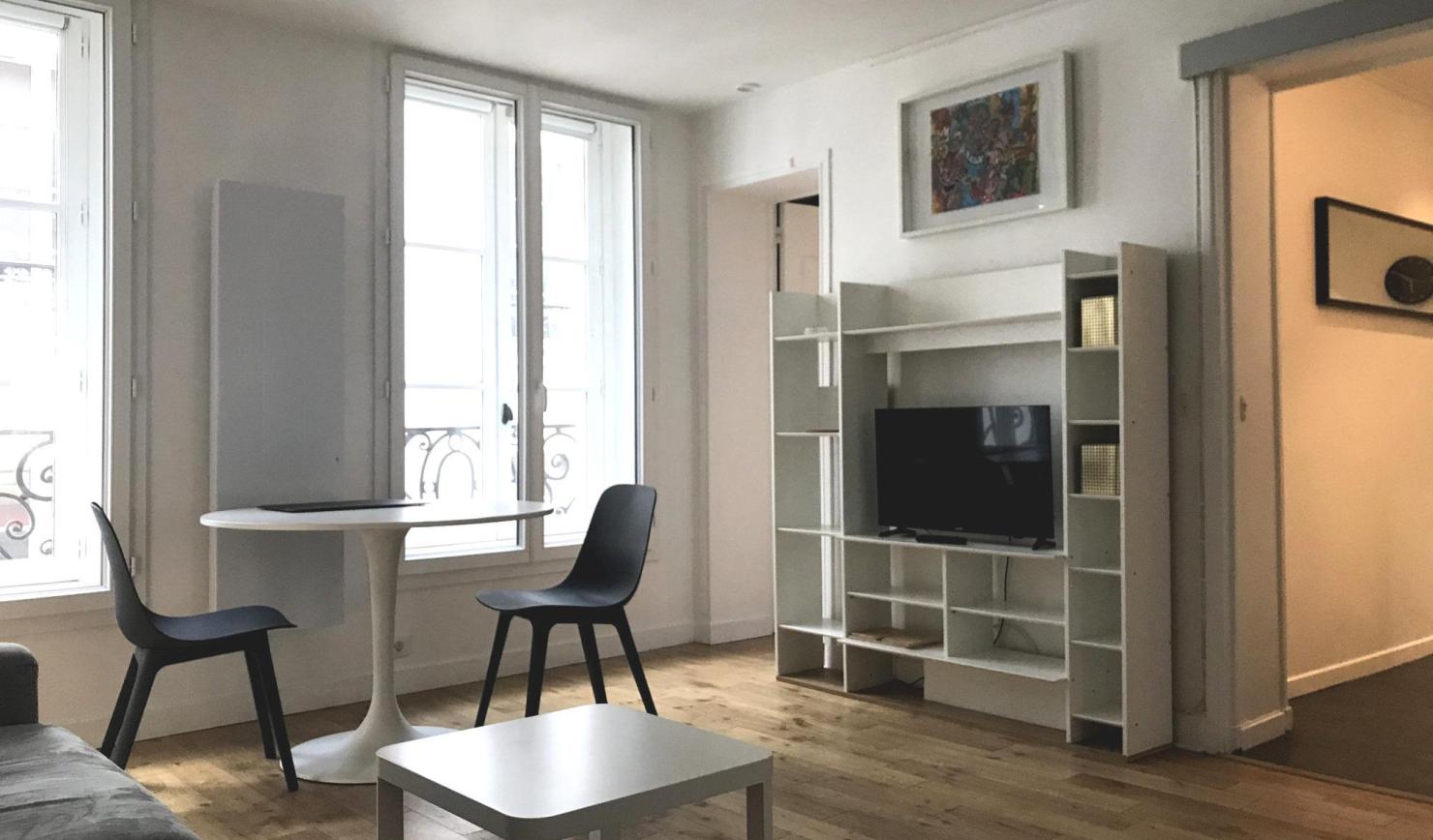 PARIS 4e·40m²·apartment·With furniture[Paris Rental]