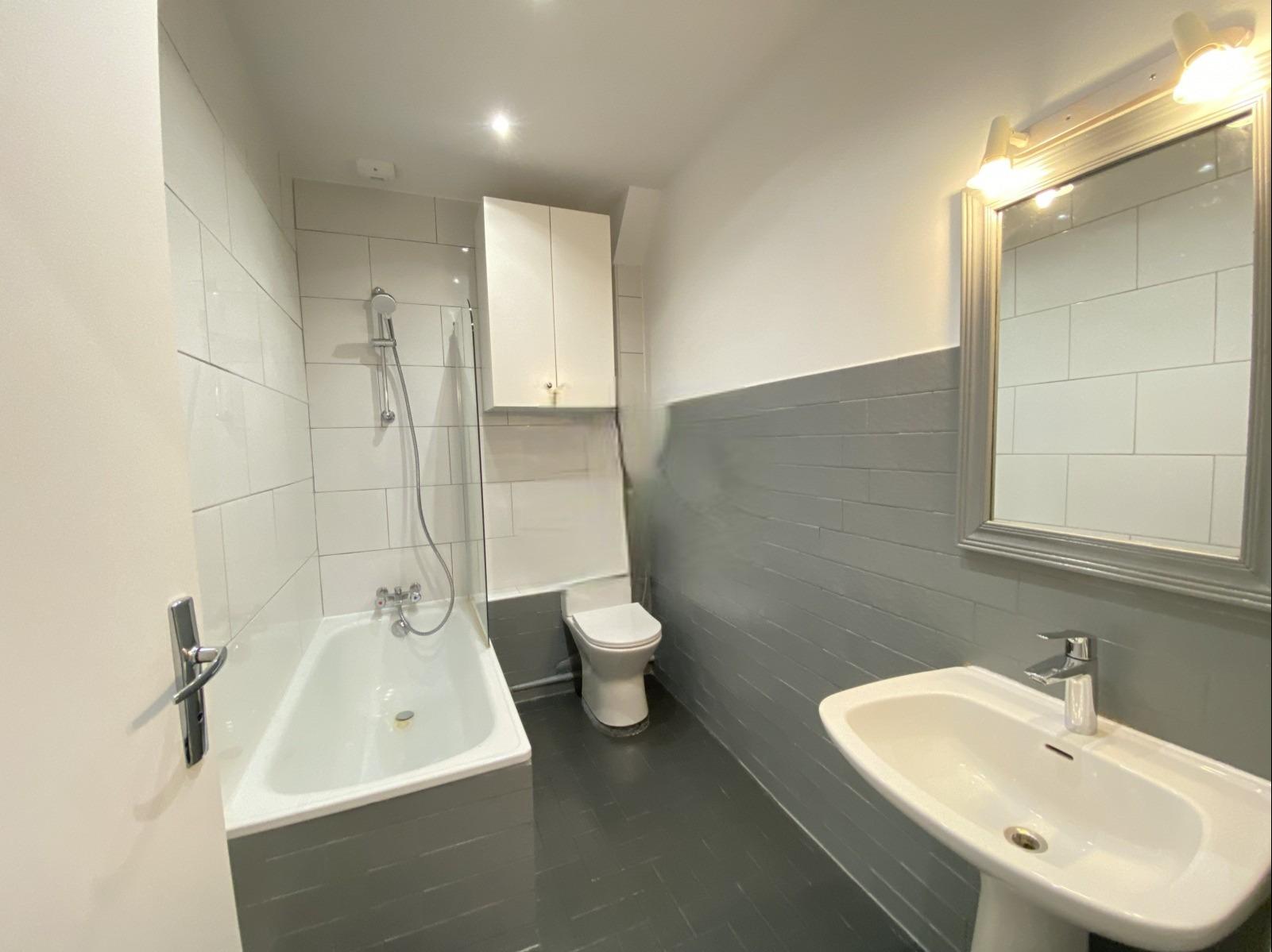 PARIS 15e·33m²·studio·No furniture[Paris Rental]