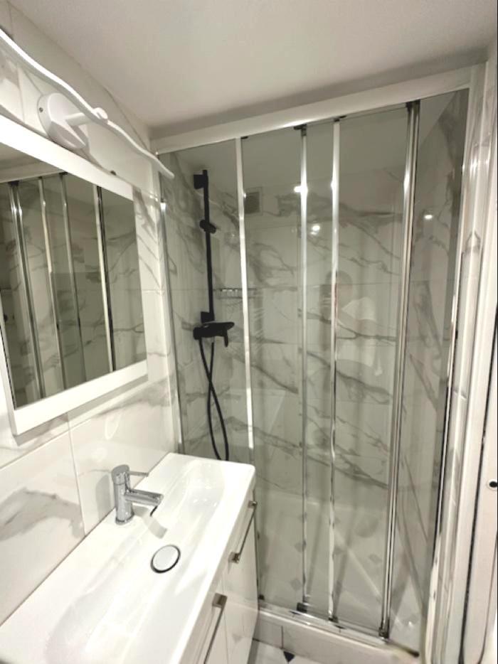 PARIS 16e·26m²·studio·With furniture[Paris Rental]