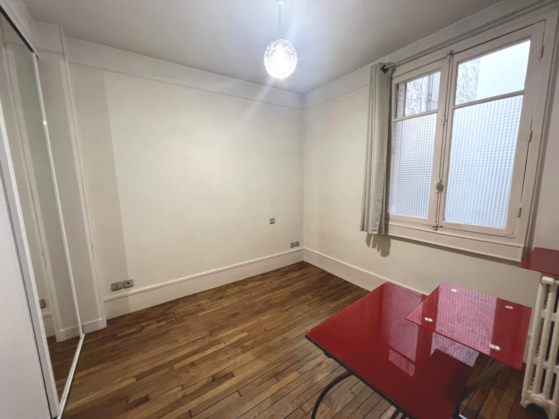 PARIS 7e·46m²·apartment·With furniture[Paris Rental]