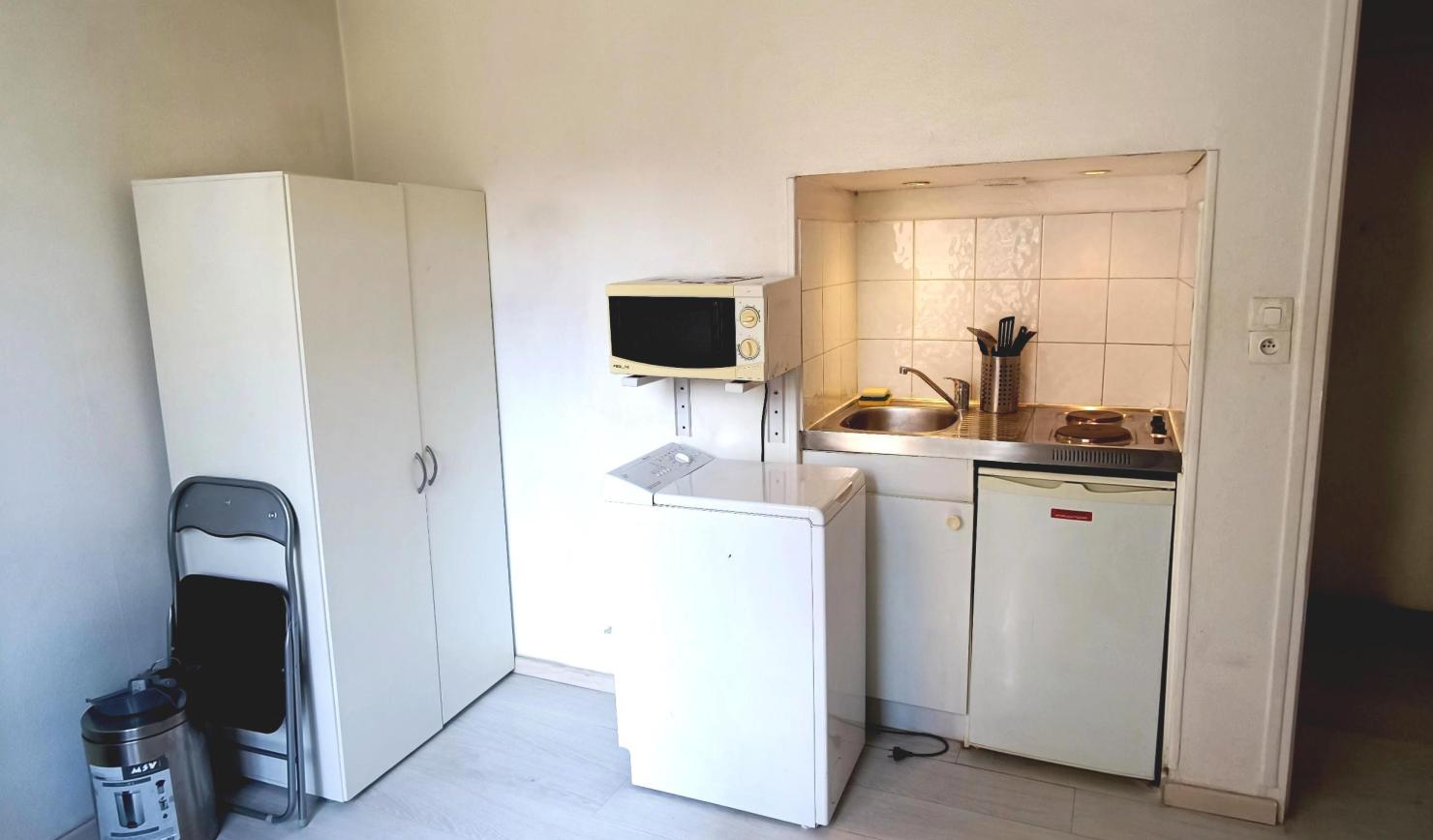 PARIS 13e·17m²·studio·With furniture·Long-term only[Paris Rental]